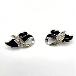 Vintage clip on earrings